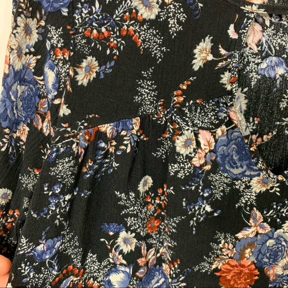 American Eagle Flowy Gauzy Floral Peasant Blouse Top Small - Picture 6 of 11